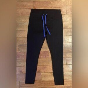 Peloton Women’s Exercise Black Leggings Blue Drawstring Size Medium Cycling